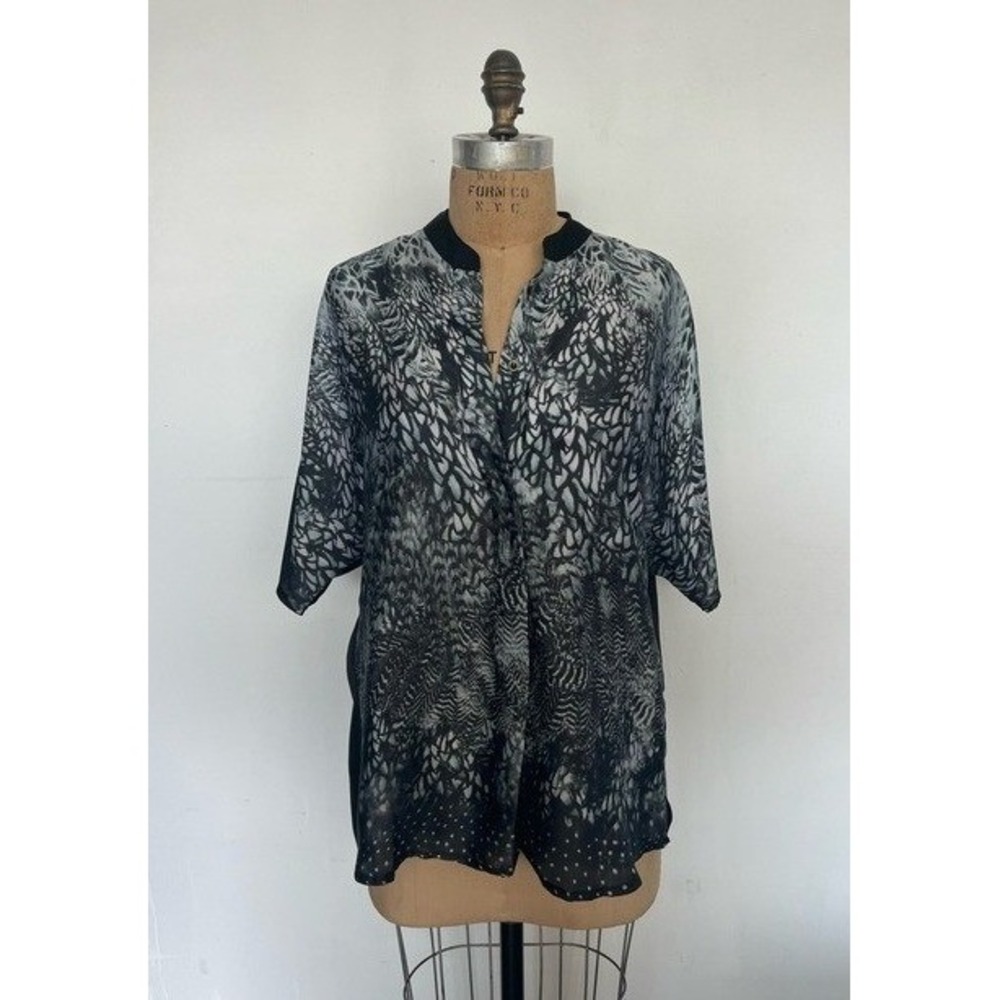 Alberto Makali Black and Gray Patterned Blouse